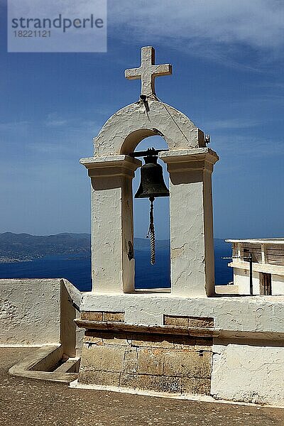 Glockenturm des Kloster in den Bergen nahe der Küstenstrasse nach Agios Nikolaos  Moni Faneromenis  ehemaliges Wehrkloster  Kreta  Griechenland  Europa