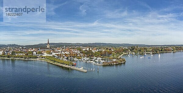 Luftbild der Stadt Radolfzell am Bodensee  Landkreis Konstanz  Baden-Württemberg  Deutschland  Europa