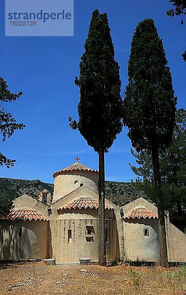 Byzantinische Kirche Panigia Kera bei Kritsa  dreischiffige Kuppelkirche  Rückseite der Kirche  Kreta  Griechenland  Europa