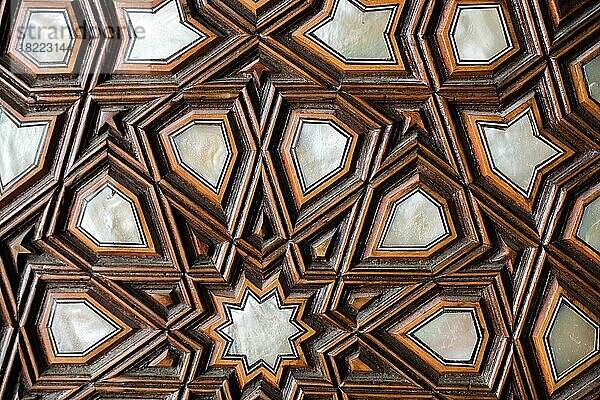 Osmanische Kunst  Beispiel für Perlmutt-Intarsien