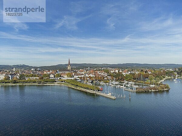 Luftbild der Stadt Radolfzell am Bodensee  Landkreis Konstanz  Baden-Württemberg  Deutschland  Europa