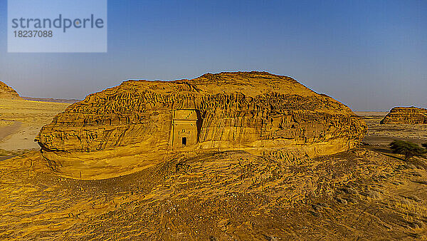 Saudi-Arabien  Provinz Medina  Al Ula  Luftaufnahme des antiken Grabes in Mada?In Salih
