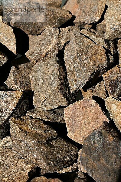 Bronzit-Edelstein als natürliches Mineral Gesteinsprobe