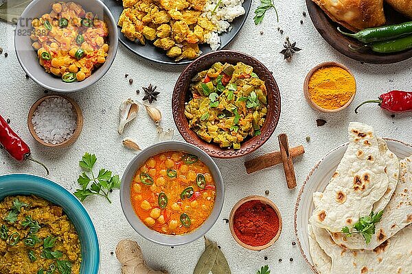 Draufsicht Schalen mit indischem Essen. Auflösung und hohe Qualität schönes Foto
