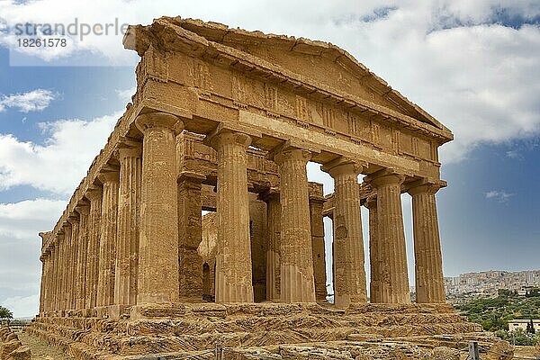 Valle dei Templi di Agrigento  Concordia Tempel  Agrigento  Agrigent  Sizilien  Italien  Europa