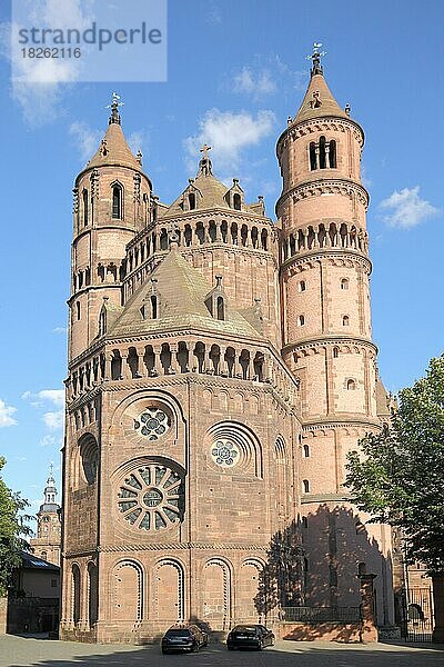 Romanischer Kaiser Dom St. Peter in Worms  Rheinhessen  Rheinland-Pfalz  Deutschland  Europa