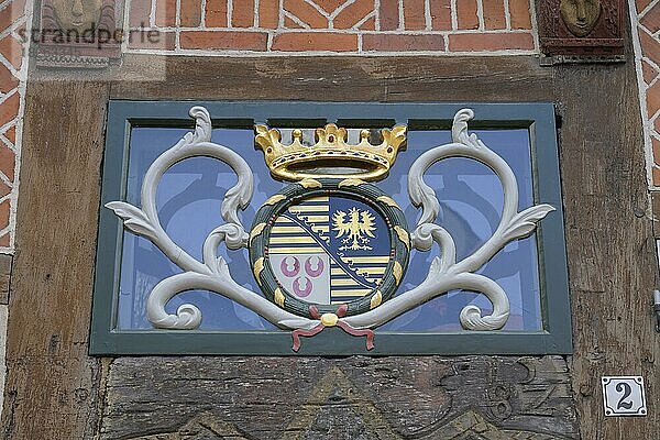 Wappen  Eulenspiegelmuseum  Marktstraße  Mölln  Schleswig-Holstein  Deutschland  Europa