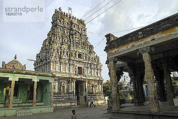 Sri Neelayadhakshi Kayarohaneshwarar Tempel erbaut 1305 n. Chr. Nagapattinam  Tamil Nadu  Südindien  Indien  Asien