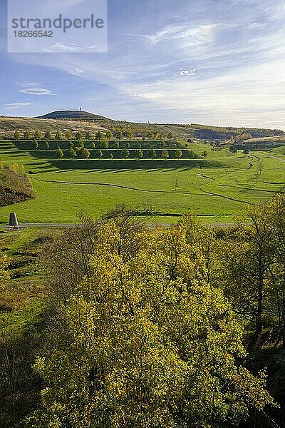 Freizeitgelände Neue Landschaft Ronneburg  Renaturierung  ehemaiges Bergbaugebiet  Ronneburg  bei Gera  Thüringen  Deutschland  Europa