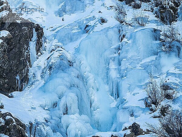 Wasserfall im Winter  beim Steirischen Bodensee  Schladminger Tauern  Steiermark  Österreich  Europa