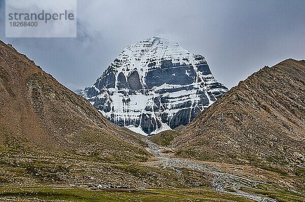 Der Berg Kailash entlang der Kailash Kora  Westtibet