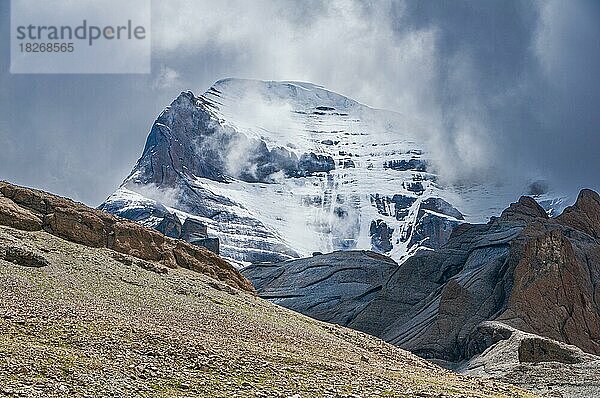 Der Berg Kailash entlang der Kailash Kora  Westtibet