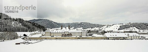 Benediktinerabtei  Kloster  Wallfahrtsort  Einsiedeln  Kanton Schwyz  Schweiz  Europa