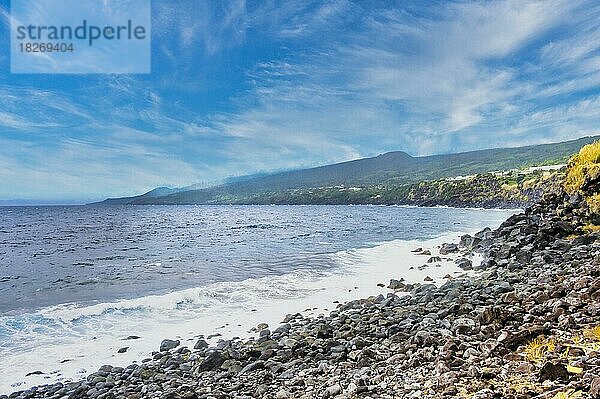 Felsenküste  Lajes  Insel Pico  Azoren  Portugal  Europa