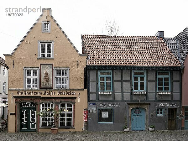 Traditionellen Häuser der Altstadt von Schnoor  Freie Hansestadt Bremen  Bremen  Deutschland  Europa