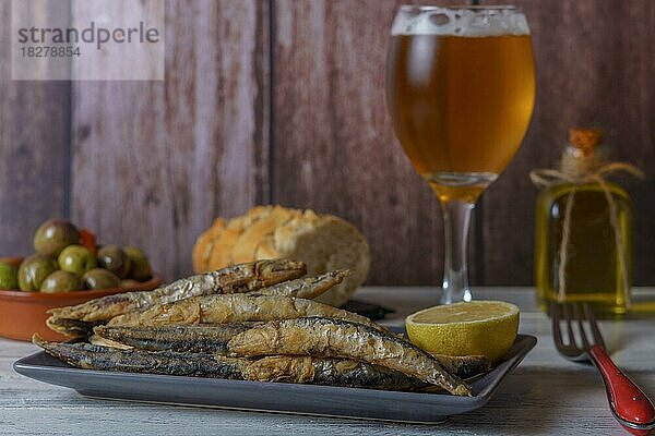 Gebratener Fisch  typische Tapa aus Südspanien  Andalusien