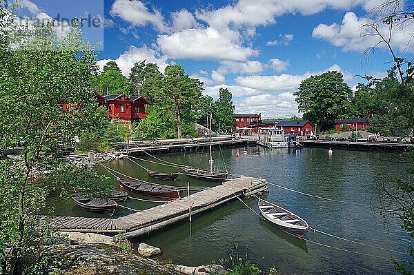 Kleine Insel  Boote  Idyll  Ausflugsziel  Fjädarholma  Stockholm  Schweden  Europa