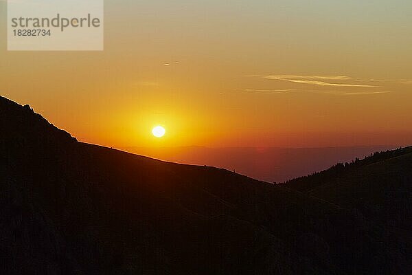 Sonnenaufgang  Bergkamm  Sommer  Hohneck  La Bresse  Vogesen  Elsass-Lothringen  Frankreich  Europa