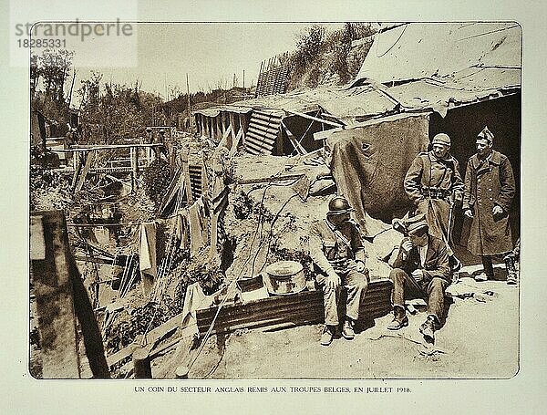 Ruhende Soldaten im Schützengraben im englischen Sektor in Flandern während des Ersten Weltkriegs  Belgien  Europa