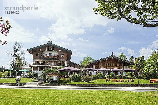 Hotel Maier zum Kirschner mit Kuranlage  Rottach-Egern  Tegernsee  Oberbayern  Bayern  Deutschland  Europa