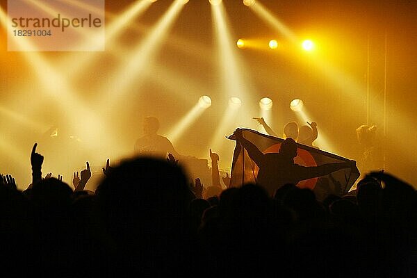 Atmosphäre bei einem Live-Rockkonzert