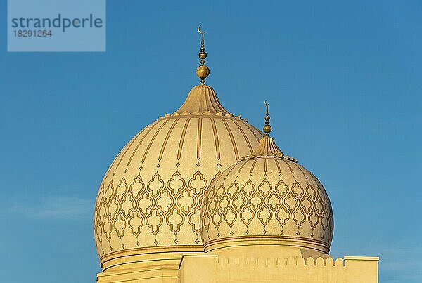 Kuppeln der Othman Bin Affan Moschee  Sur  Oman  Asien