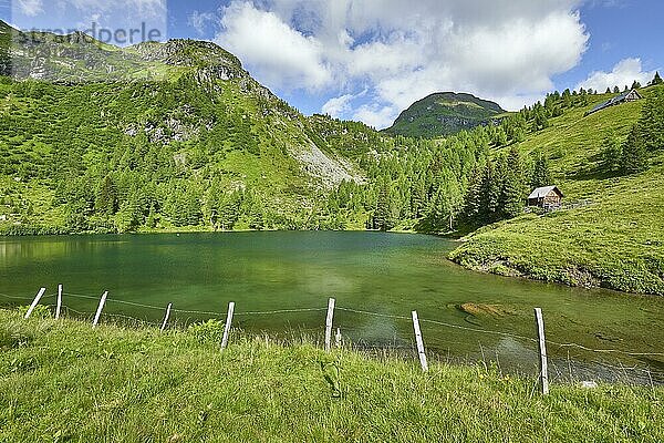 Almhütte am unteren Wirpitschsee  Weißpriach  Salzburg