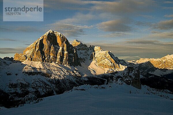 Tofana di Rozes  3225 m  Dolomiten  Cortina dAmpezzo  Veneto  Italien  Europa