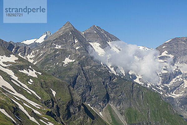 Österreich  Kärnten  malerischer Blick auf die Gipfel Sonnenwelleck und Fuscherkarkopf