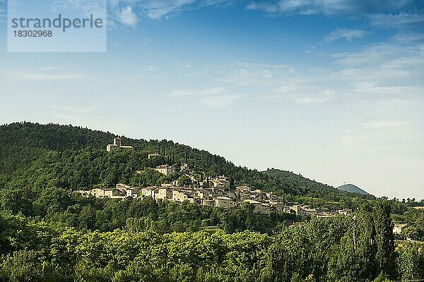 Mittelalterliches Dorf  Mirmande  Les plus beaux villages de France  Département Drôme  Auvergne-Rhône-Alpes  Provence  Frankreich  Europa