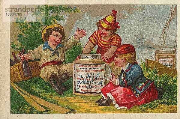 Serie Genrebilder 1 (1873 bis 1878) (Paris) Drei Kinder bei einem fröhlichen Picknick mit einem Liebig Glas  Liebigbild  historisch  digital restaurierte Reproduktion eines Sammelbildes von ca 1900