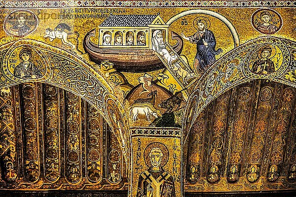 Arche Noah  aufwendige Goldmosaike mit Episoden aus dem Alten und Neuen Testatment  Normannenpalast mit der Cappella Palatina  Palermo  Sizillien  Palermo  Sizilien  Italien  Europa