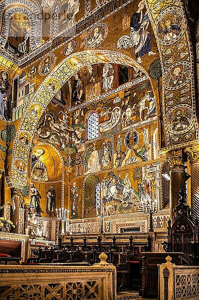 Aufwendige Goldmosaike mit Episoden aus dem Alten und Neuen Testatment  Normannenpalast mit der Cappella Palatina  Palermo  Sizillien  Palermo  Sizilien  Italien  Europa