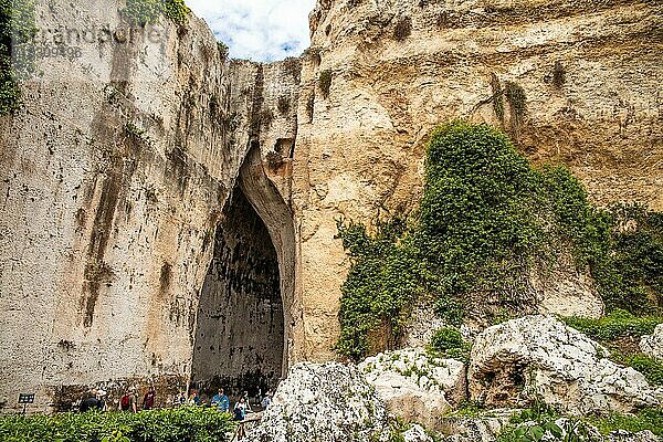 Ohr des Dionysios  Steinbruch  Parco Archeologico della Neapolis  Sizillien  Syrakus  Sizilien  Italien  Europa