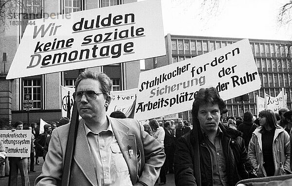 DGB-Mai-Demonstration am 01.05.1980 in Dortmund  Deutschland  Europa