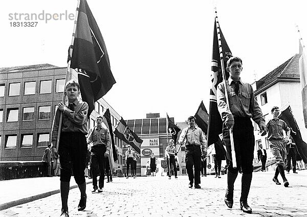 Jaehrlich begeht die Sudetendeutsche Landsmannschaft  hier am 27. 5. 1969 in Nuernberg  traditionell der Sudetendeutschen Tag  Deutschland  Europa