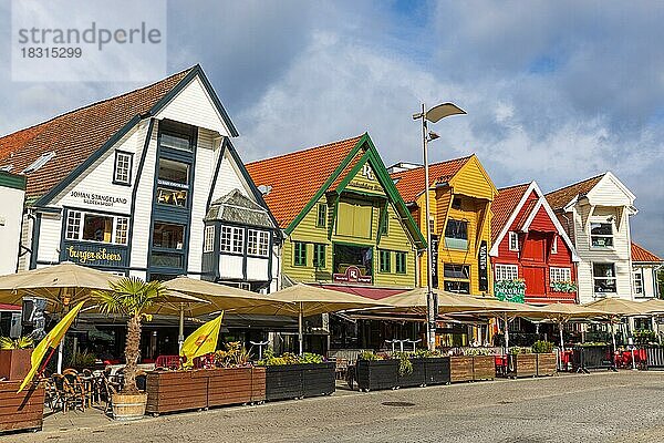 Brygge am Hafen in Stavanger  Norwegen  Europa