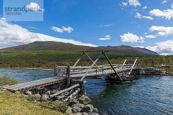 Historische Brücke am Valdrez Touristvegen  Norwegen  Europa