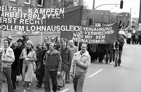 Die Demonstration des Deutschen Gewerkschaftsbundes (DGB) zum 1. Mai 1979 in Dortmund  Deutschland  Europa