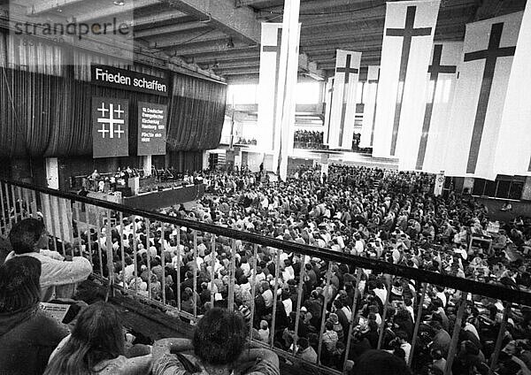 Der 19. Evangelische Kirchentag im Juni 1981  Deutschland  Europa