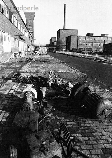 Stillgelegte Zellwolle- Werke Phrix am 20. 10. 1971 in Krefeld  Deutschland  Europa