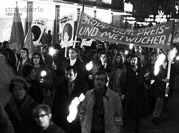 Der 2. Parteitag der Deutschen Kommunistischen Partei (DKP) fand vom 25. 11. 1971 bis 28. 1971 in Düsseldorf statt  Deutschland  Europa