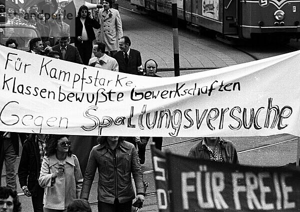 Die traditionelle Mai-Demonstration des Deutschen Gewerkschaftsbundes (DGB) am 1. 5. 1973 in Dortmund  Deutschland  Europa