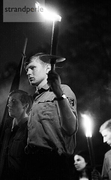 Jaehrlich begeht die Sudetendeutsche Landsmannschaft  hier am 27. 5. 1969 in Nuernberg  traditionell der Sudetendeutschen Tag  Deutschland  Europa