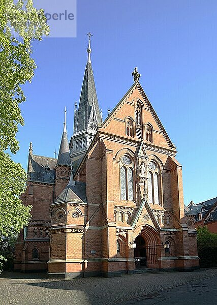 Neogotische Bergkirche  erbaut 1879  in Wiesbaden  Hessen  Deutschland  Europa
