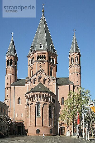 St. Martin Dom und Liebfrauenplatz  Romanik  Altstadt  Mainz  Rheinhessen  Rheinland-Pfalz  Deutschland  Europa