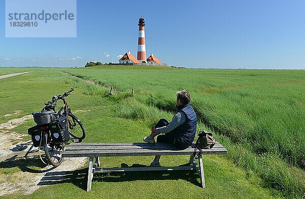 Rast am Leuchtturm Westerheversand  Schleswig-Holstein  Deutschland  Europa