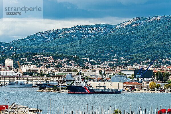 Hafen von Toulon  Frankreich  Europa