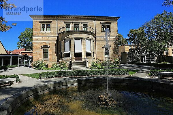 Bayreuth  die Villa Wahnfried  Haus Wahnfried  ehemaliges Wohnhaus von Richard Wagner  Rueckseite  Deutschland  Bayern  Oberfranken  Europa