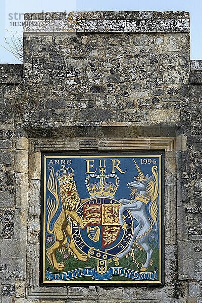 Wappen  Priory Gate  Winchester  Hampshire  England  Großbritannien  Europa